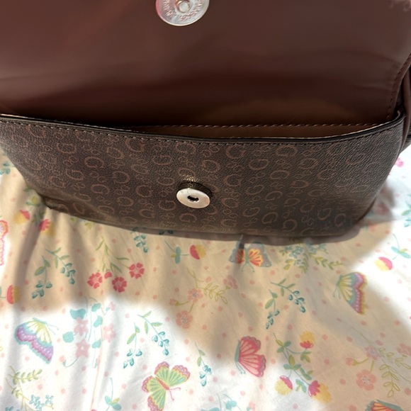 Guess Book Bag - Picture 2 of 4